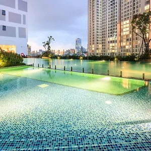 Teeup - Infinity Pool Signature Apartment